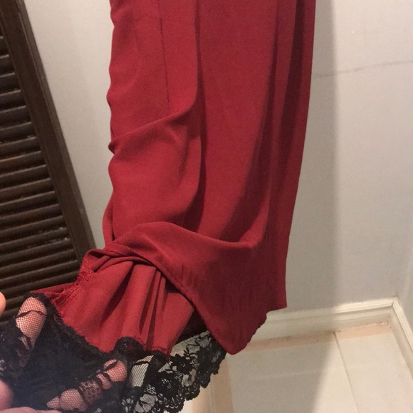 🔥3/20🔥 Forever 21 Slip Dress Lace Detail - Picture 3 of 3